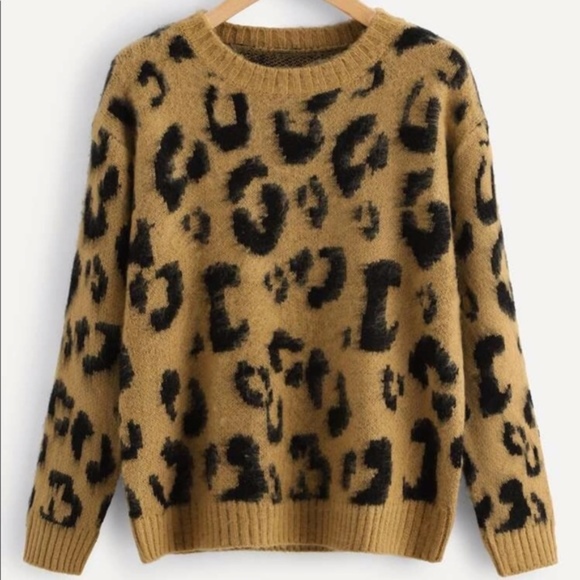 JANELLE Animal Print Softest Sweater - Picture 2 of 3